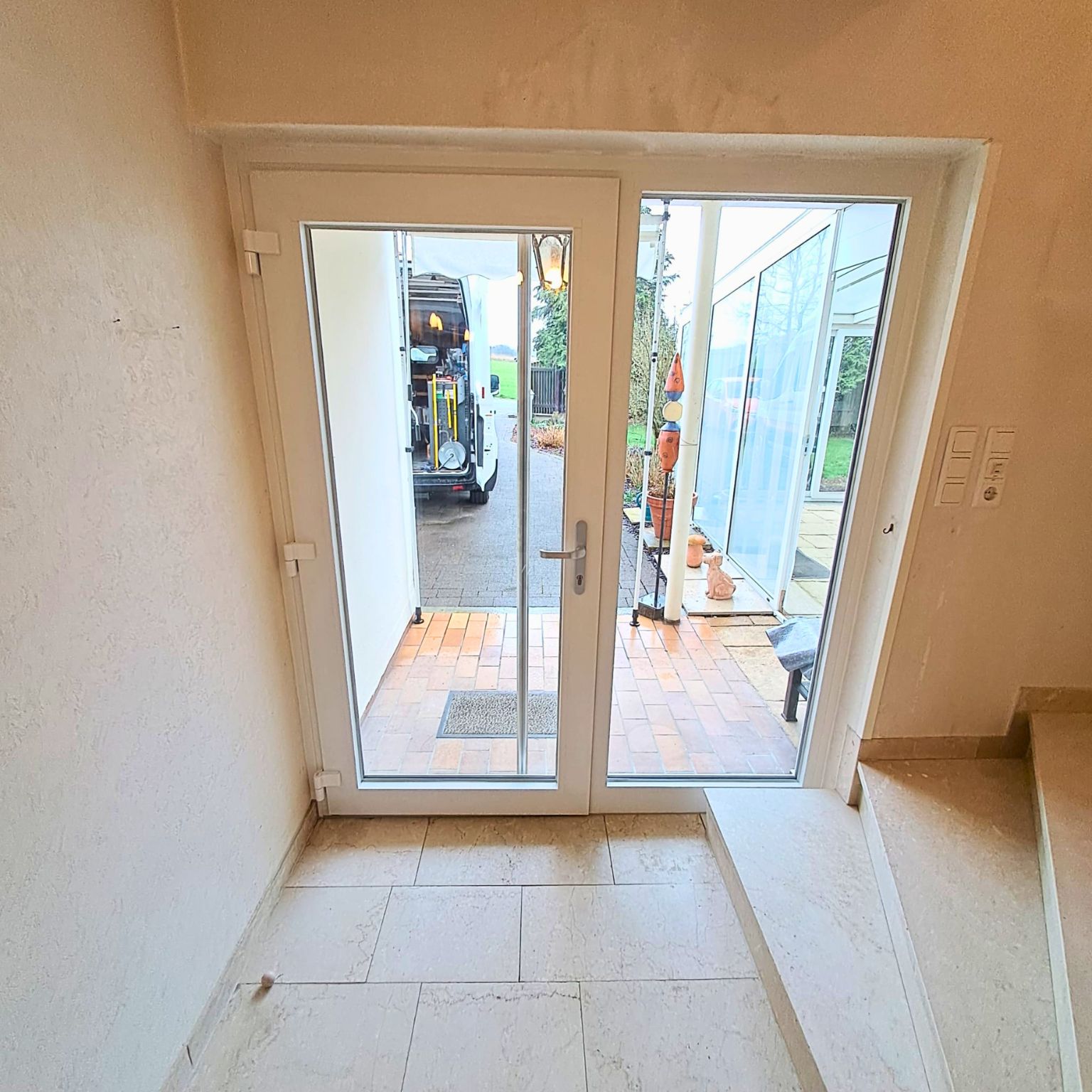 Haustuer-innen-nachher