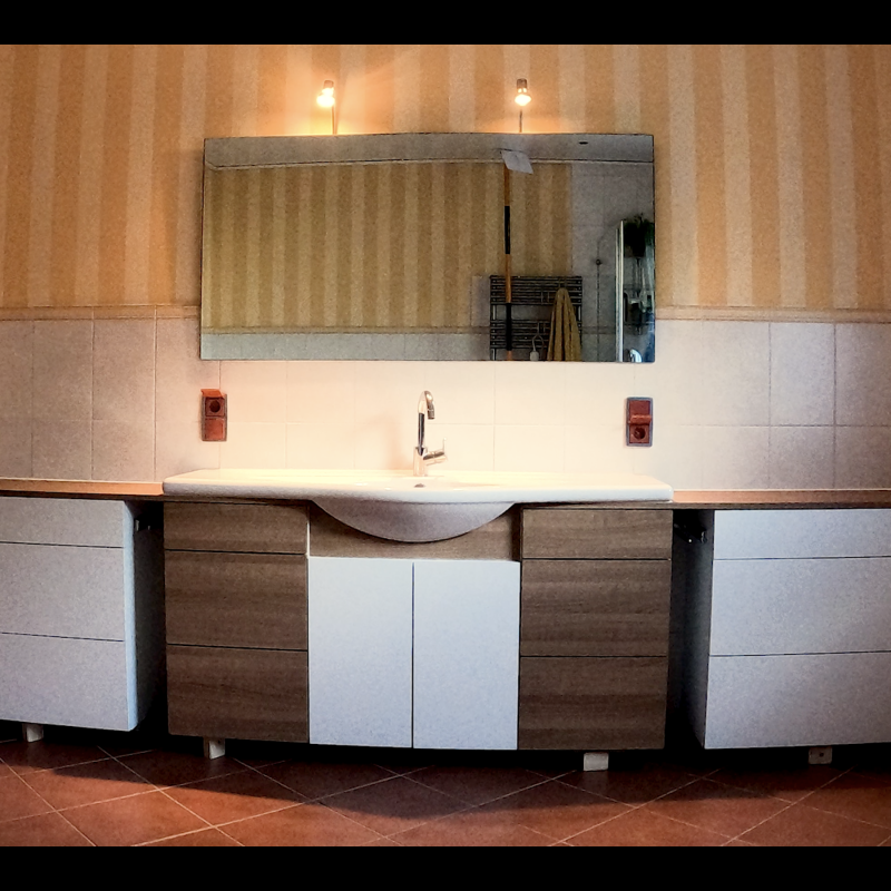 Waschtisch-Unterschrank