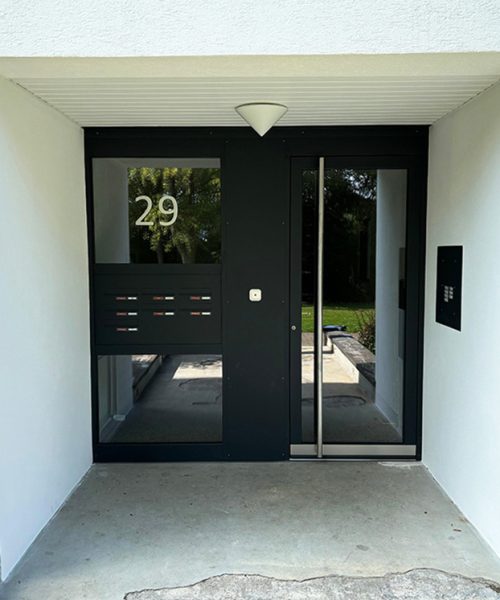 Erneuerung der Haustüranlagen für Mehrfamilienhäuser