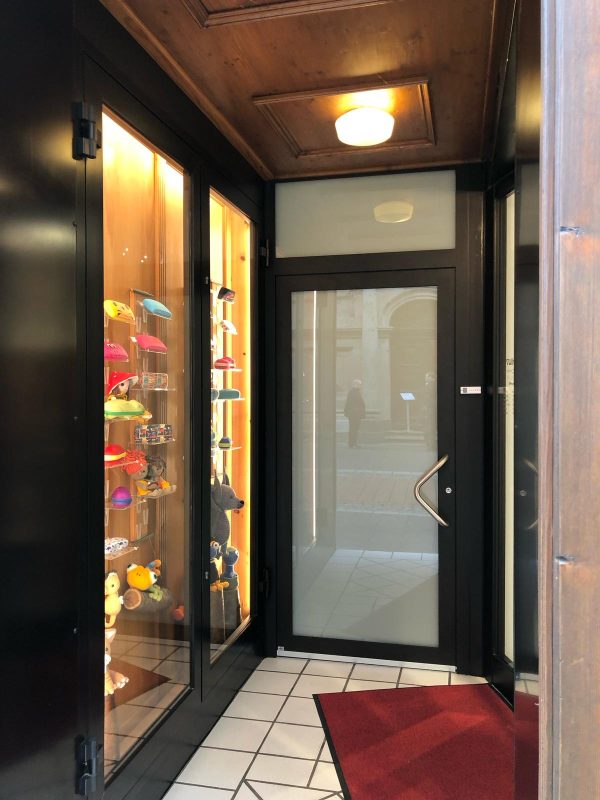 Mehr Licht und Sicherheit für den Eingangsbereich