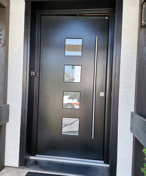 Holzhaustür Projekt nachher außen